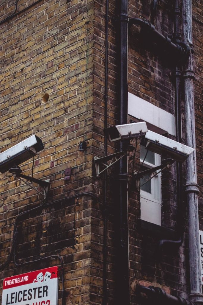 Security company guides - how to find a reputable security provider